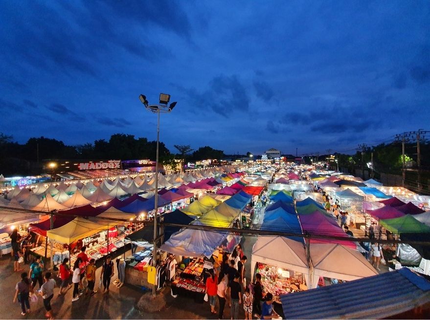 Ha Giang tour love market